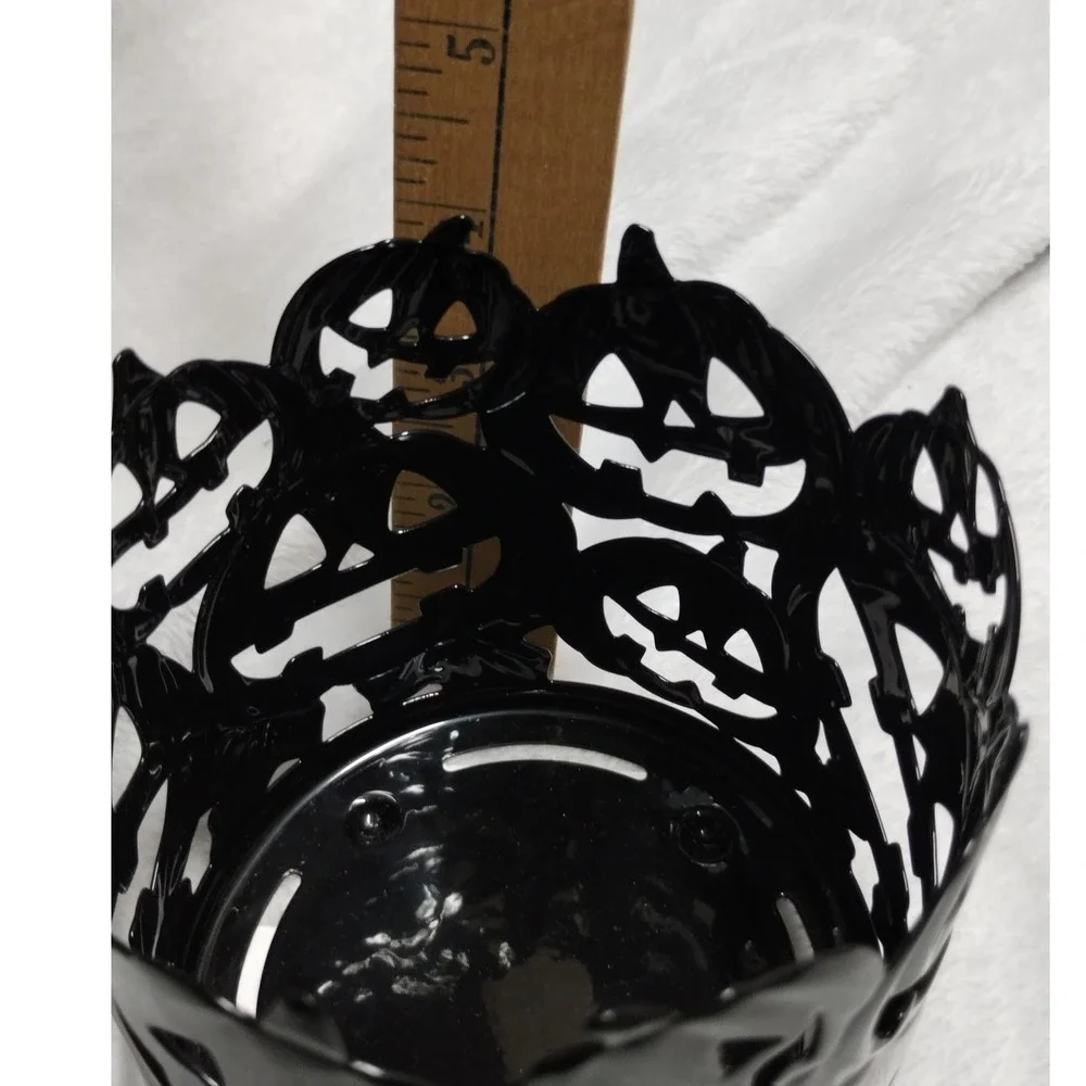 Yankee Candle Black Metal Jack Pumpkin Halloween‎ Candle Holder 4x4 Inches